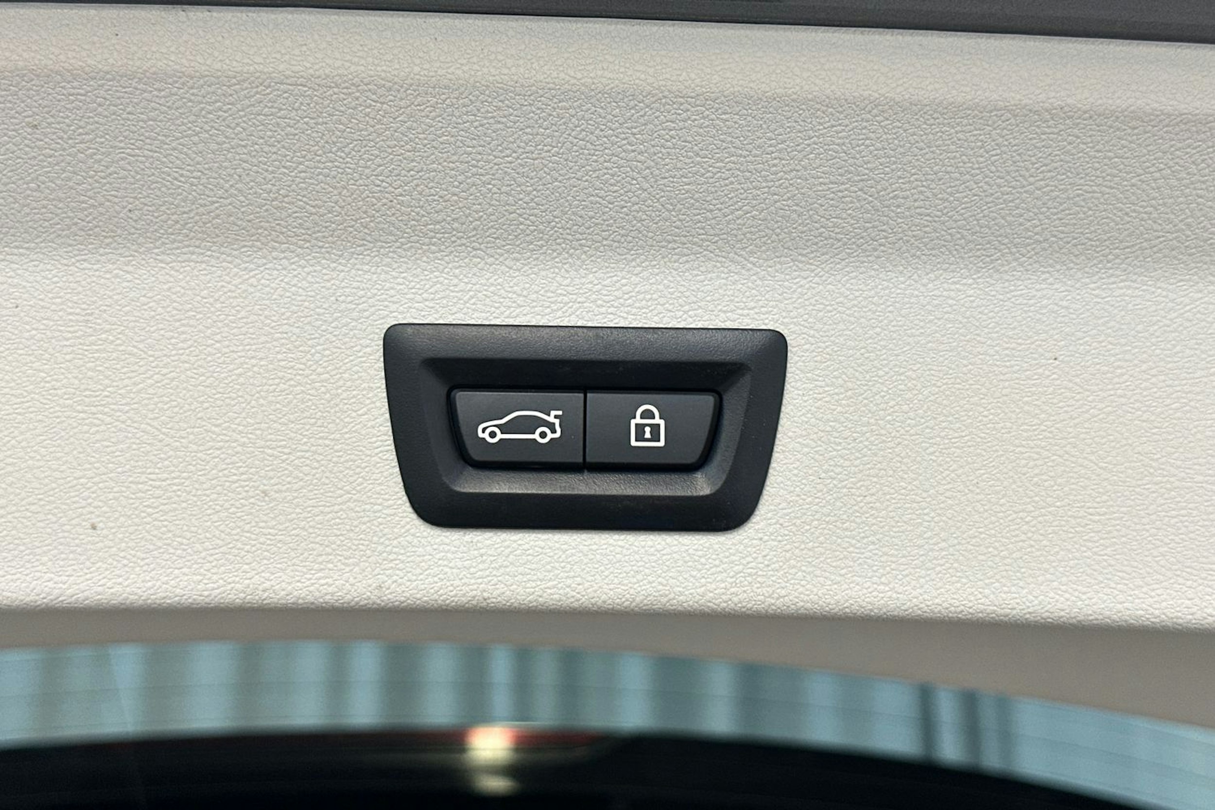harmaa BMW X3 2023 kuva 16.