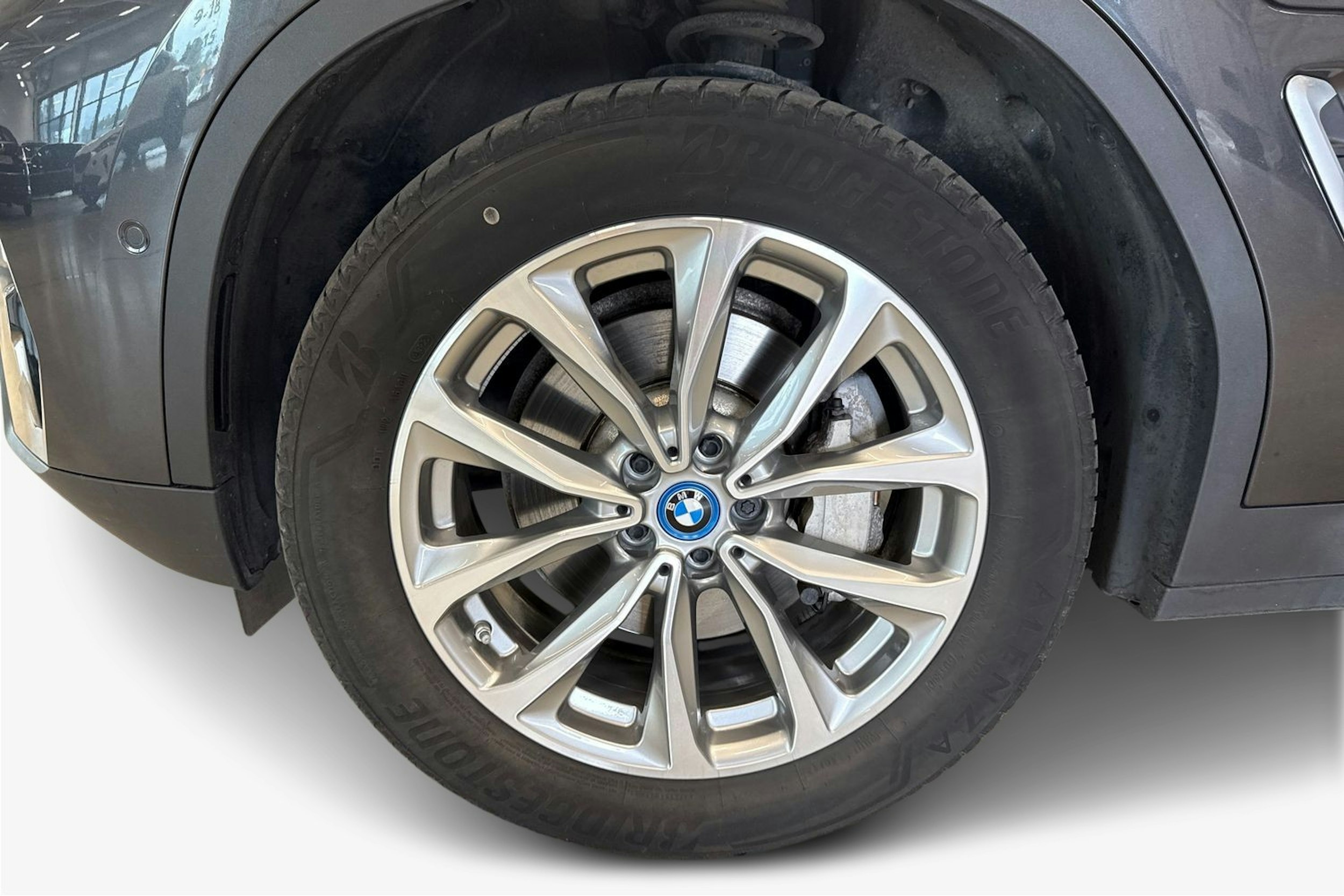 harmaa BMW X3 2023 kuva 11.