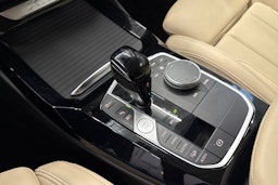 harmaa BMW X3 2023 kuva 18.
