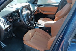 Sininen BMW X3 2023 kuva 3.