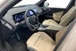 Harmaa BMW X3 2025 kuva 6.