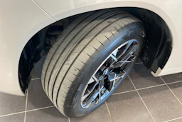 Harmaa BMW X3 2025 kuva 10.