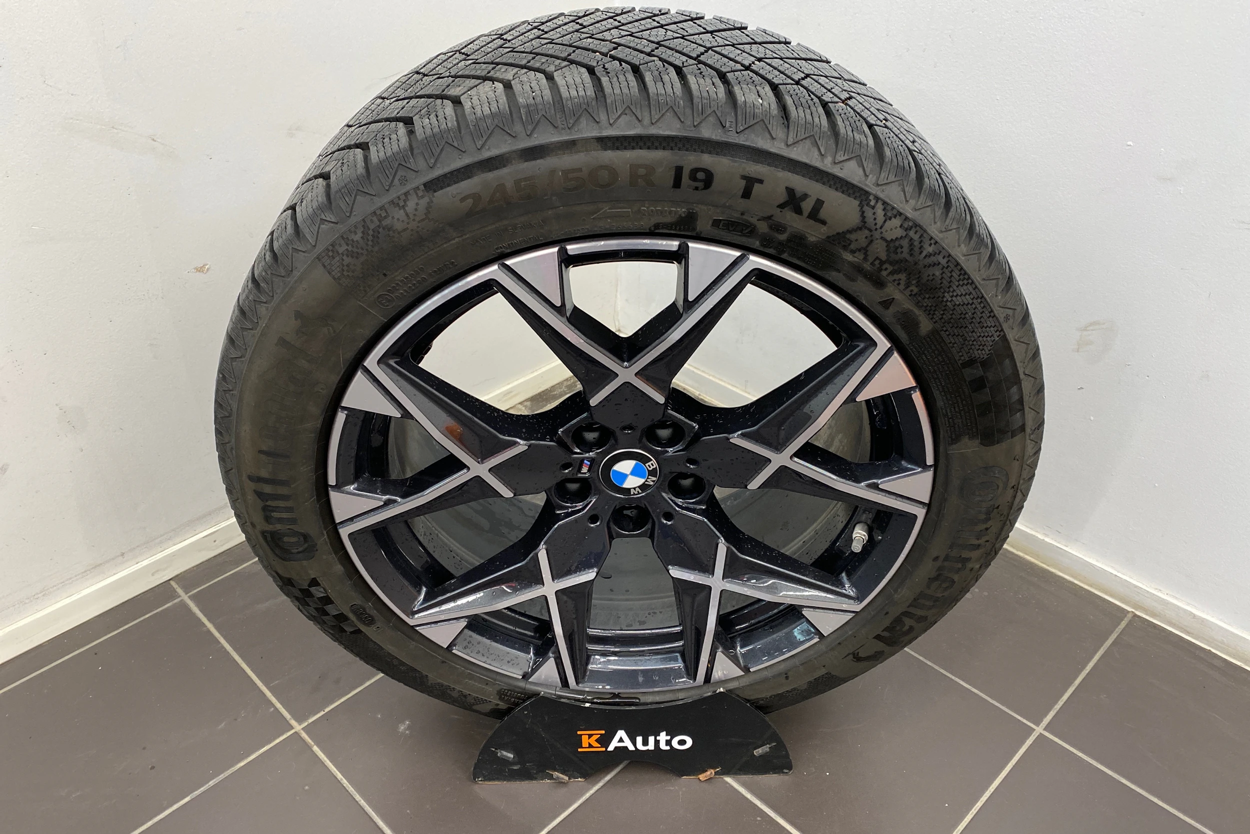 Harmaa BMW X3 2025 kuva 18.