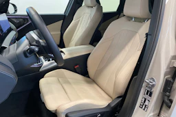 Harmaa BMW X3 2025 kuva 23.