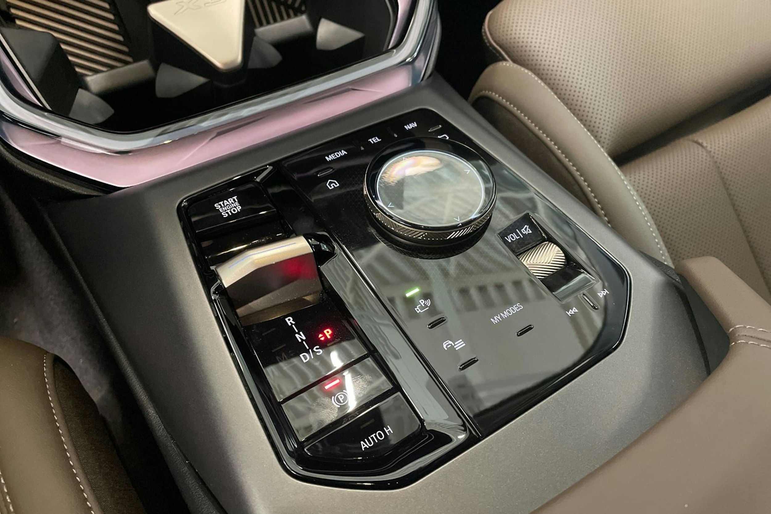 harmaa BMW X3 2025 kuva 32.