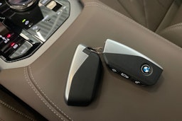 harmaa BMW X3 2025 kuva 33.