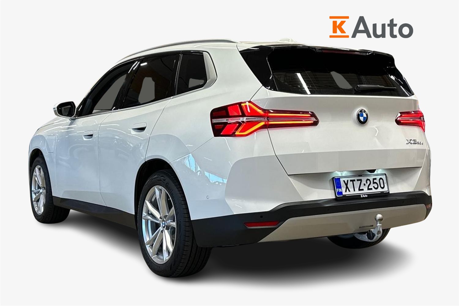 BMW X3 G45 30e xDrive A Charged Edition 2025, photo 2/42