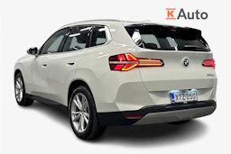 valkoinen BMW X3 2025 kuva 2.