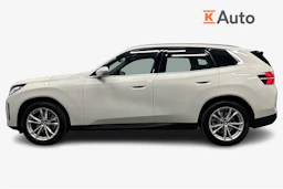 valkoinen BMW X3 2025 kuva 5.