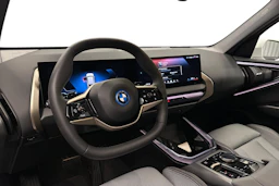 valkoinen BMW X3 2025 kuva 6.