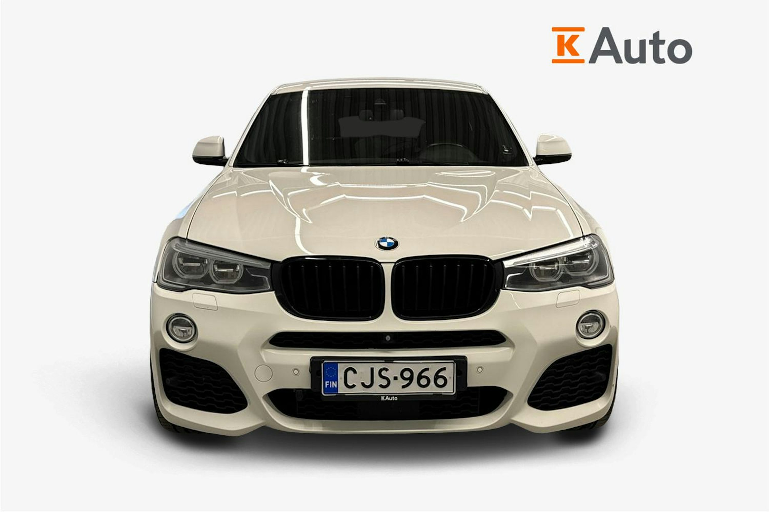 valkoinen BMW X4 2014 kuva 5.