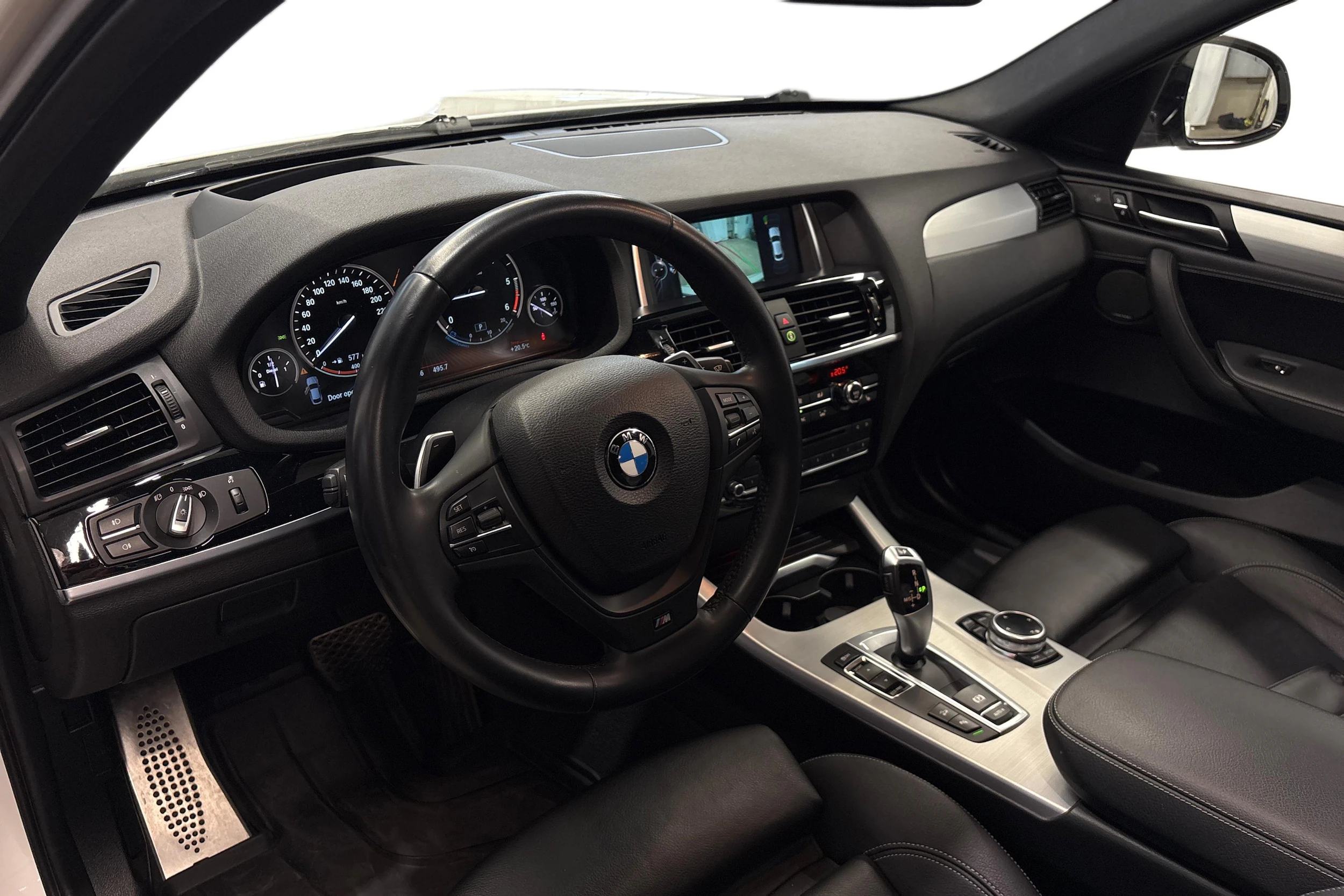 valkoinen BMW X4 2014 kuva 3.
