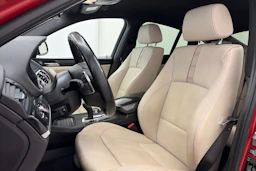 punainen BMW X4 2015 kuva 17.