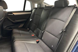 sininen BMW X4 2015 kuva 8.