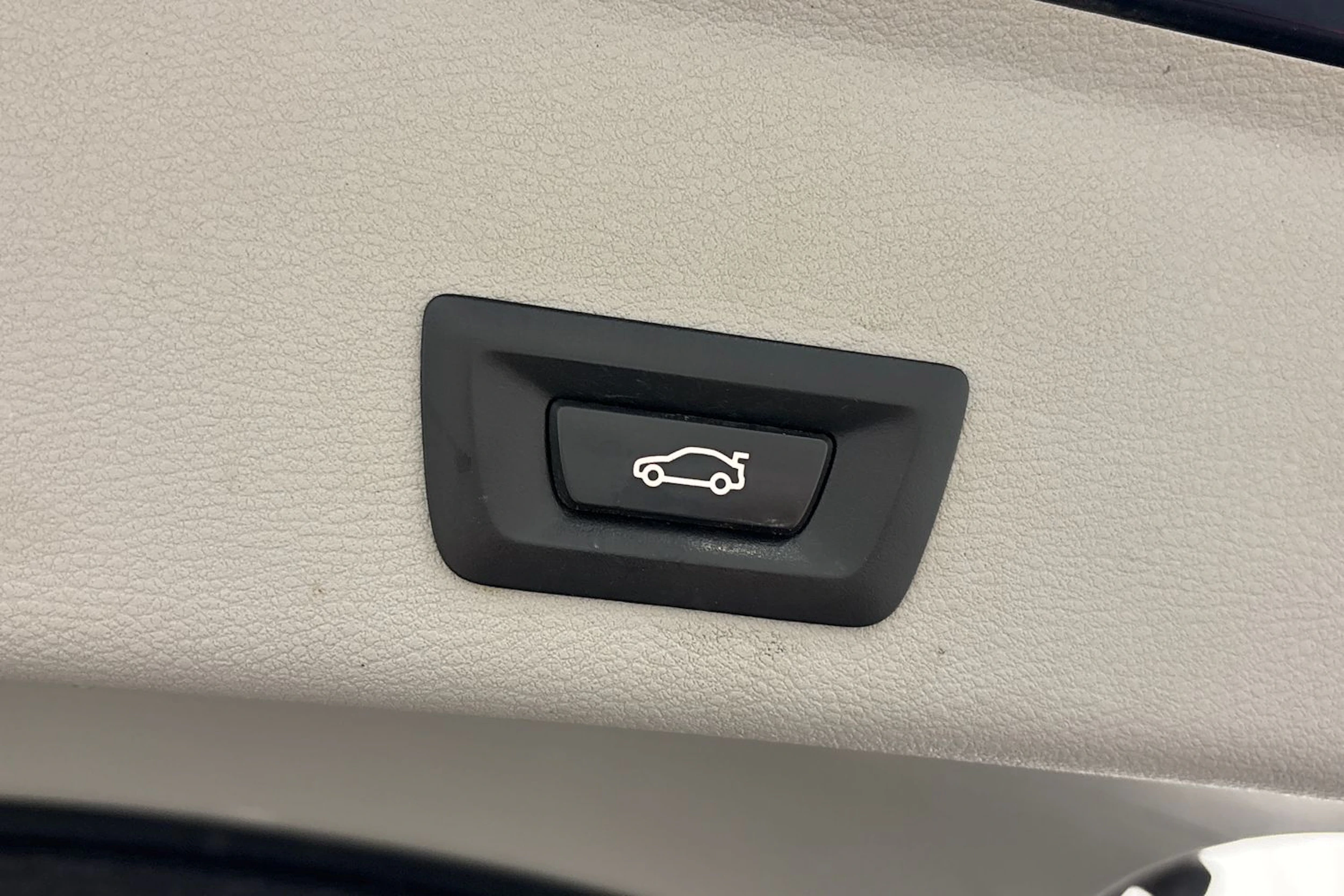 sininen BMW X4 2015 kuva 14.