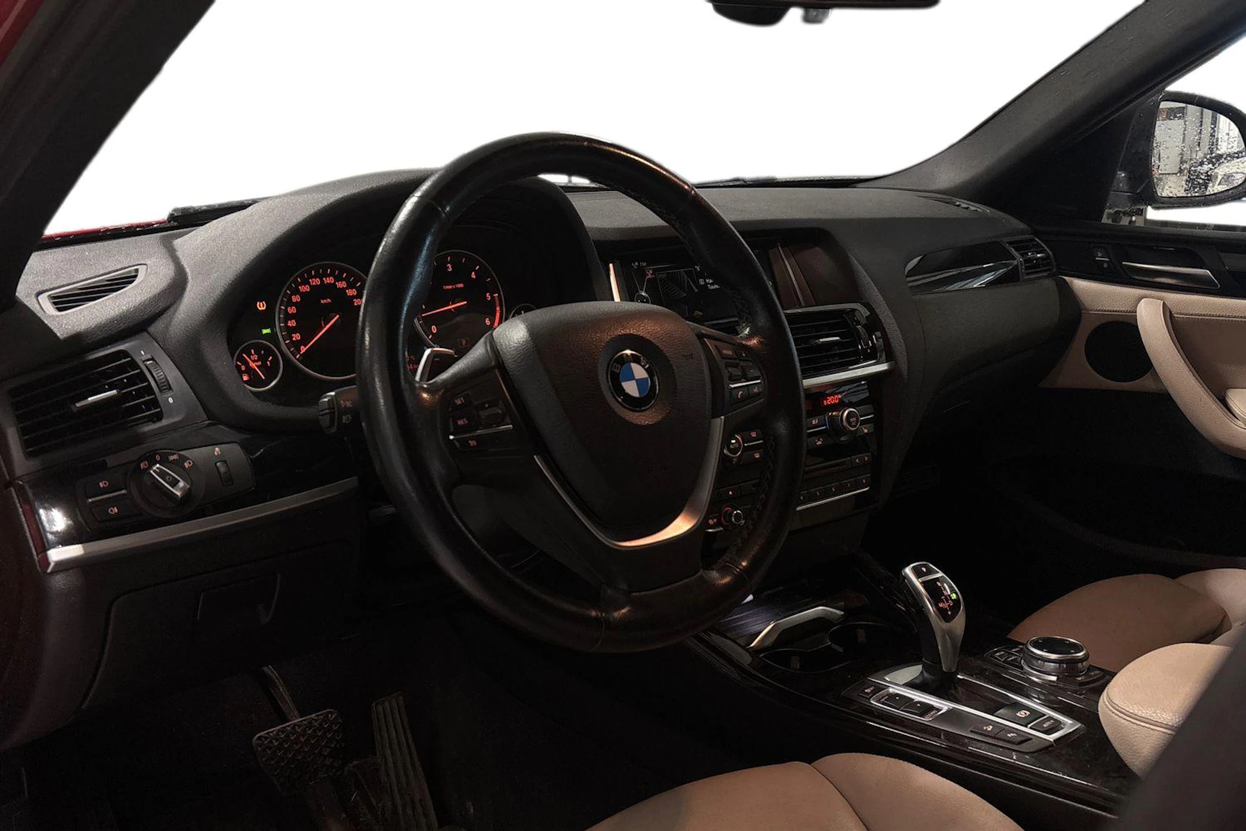punainen BMW X4 2015 kuva 3.