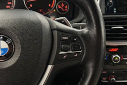 punainen BMW X4 2015 kuva 14.