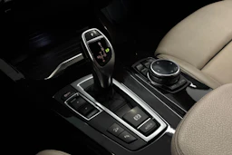 punainen BMW X4 2015 kuva 18.
