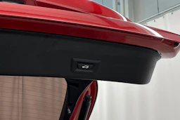punainen BMW X4 2015 kuva 21.