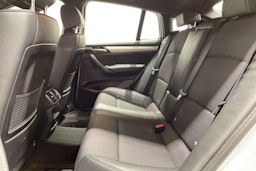 Valkoinen BMW X4 2016 kuva 8.