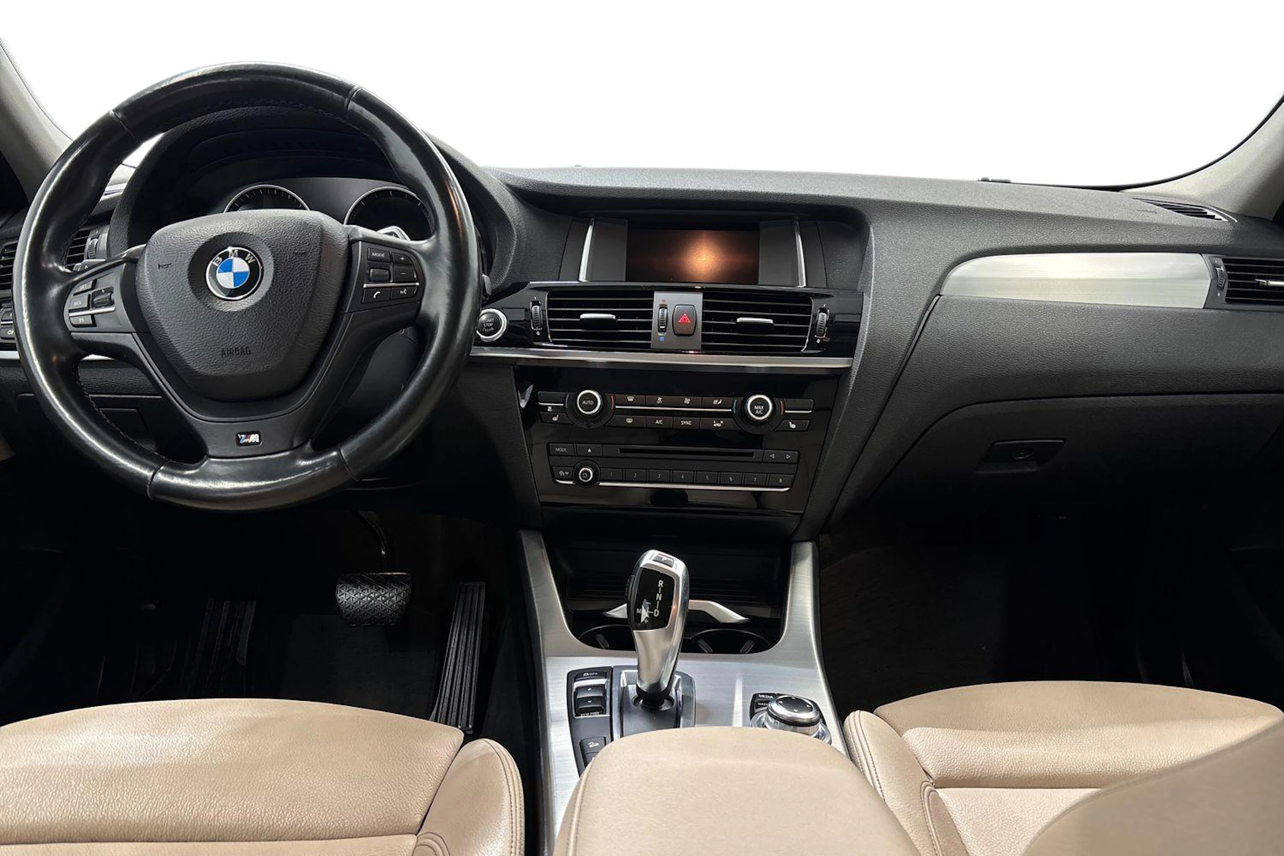 harmaa BMW X4 2016 kuva 9.