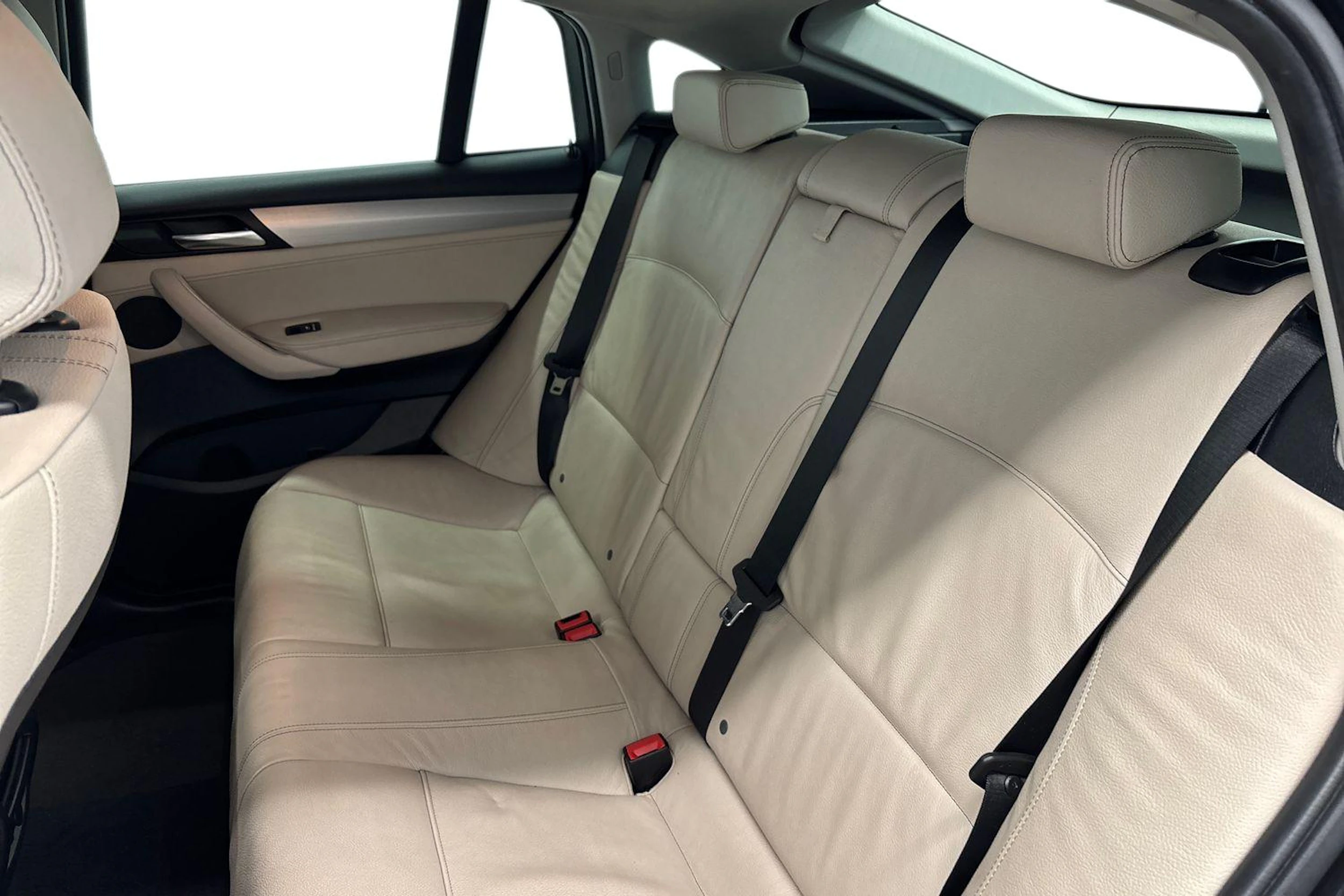 harmaa BMW X4 2016 kuva 11.