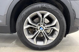 harmaa BMW X4 2016 kuva 13.