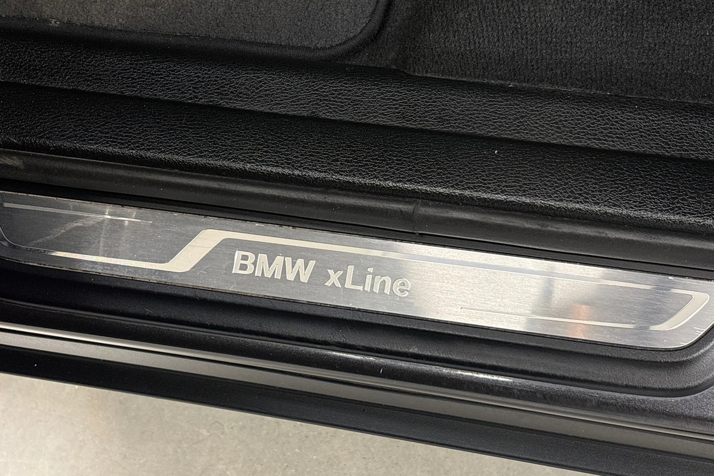 harmaa BMW X4 2016 kuva 25.