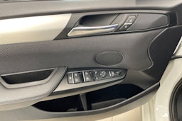 valkoinen BMW X4 2016 kuva 20.