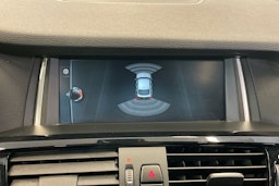 Valkoinen BMW X4 2016 kuva 19.