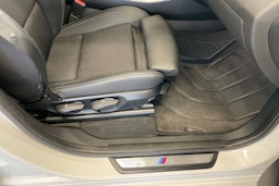 Valkoinen BMW X4 2016 kuva 24.