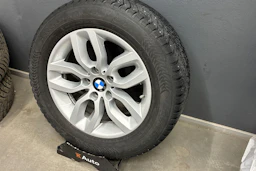 Musta BMW X4 2017 kuva 13.