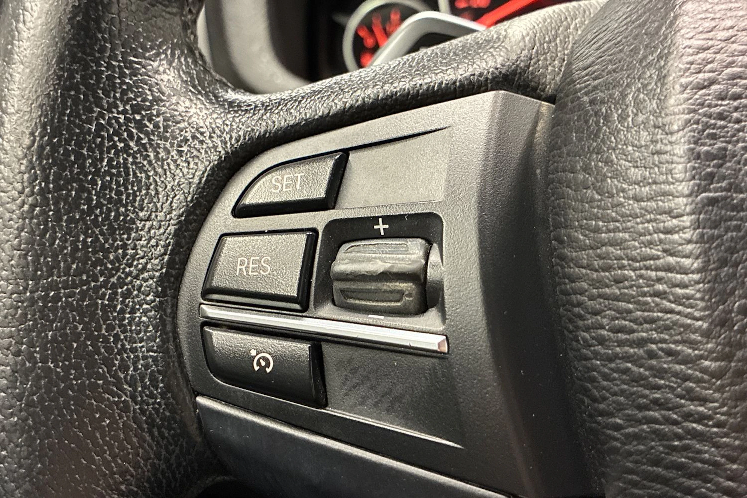 Musta BMW X4 2017 kuva 17.