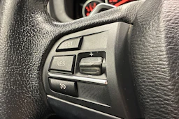 Musta BMW X4 2017 kuva 17.