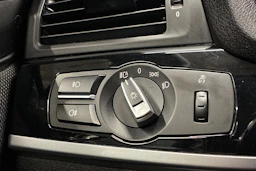Musta BMW X4 2017 kuva 19.