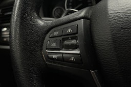 sininen BMW X4 2017 kuva 13.