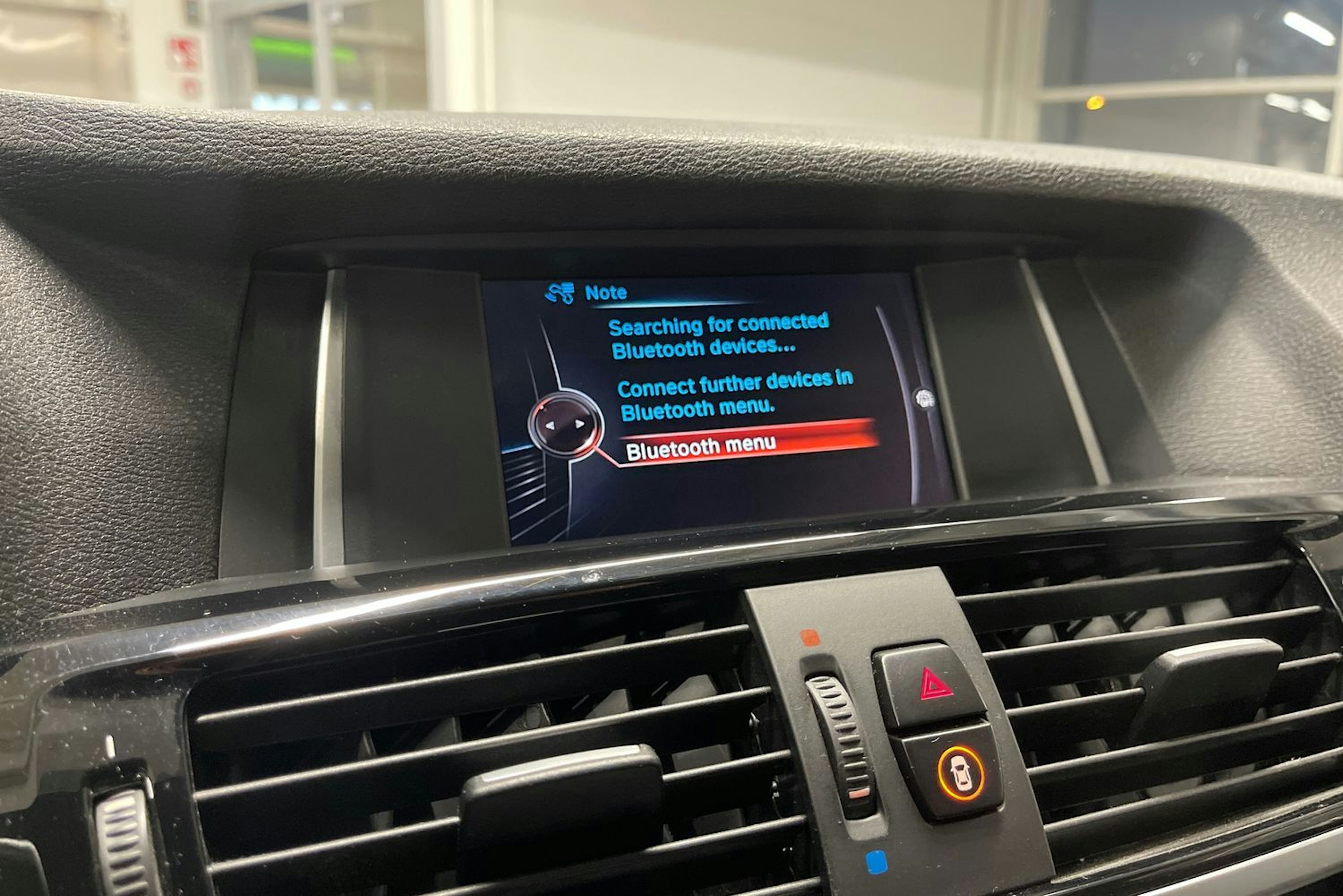 sininen BMW X4 2017 kuva 18.