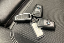 sininen BMW X4 2017 kuva 21.