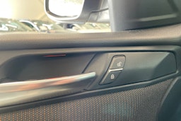 harmaa BMW X4 2017 kuva 31.