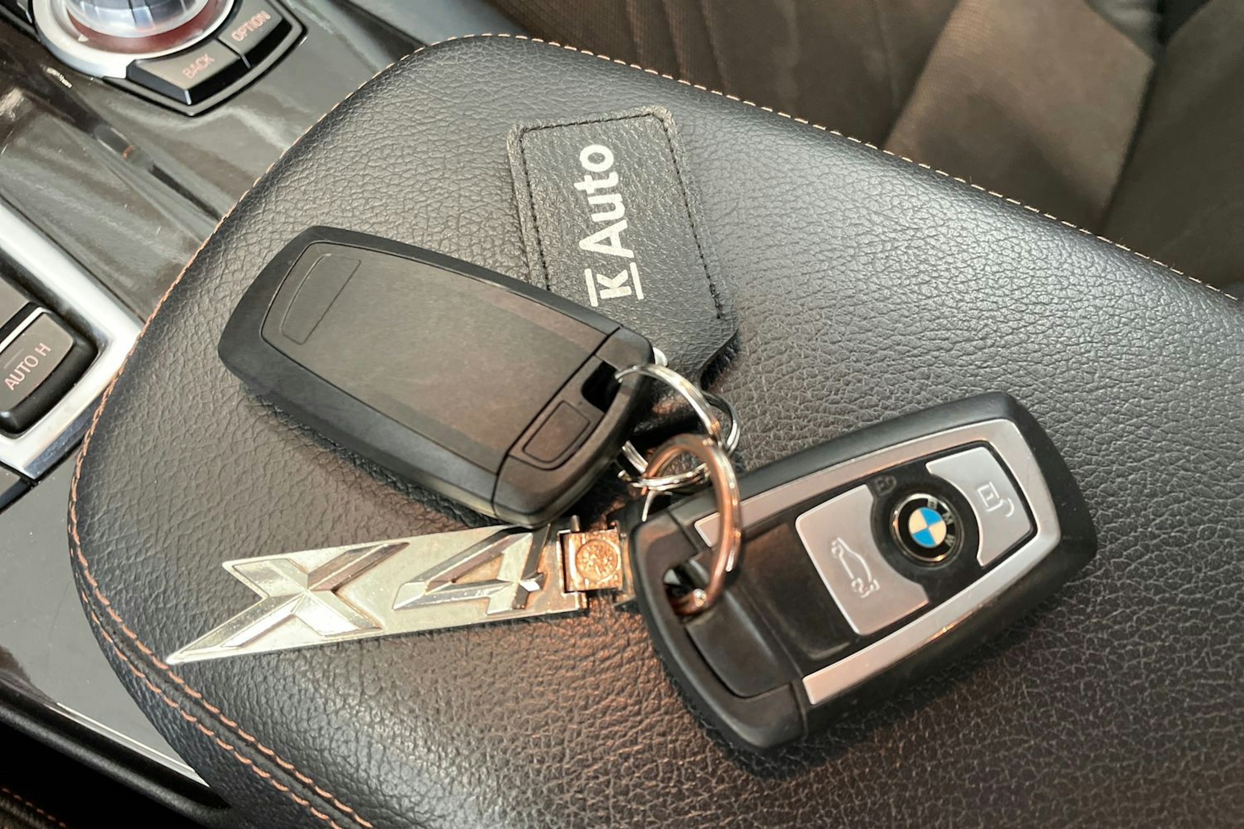 harmaa BMW X4 2017 kuva 32.