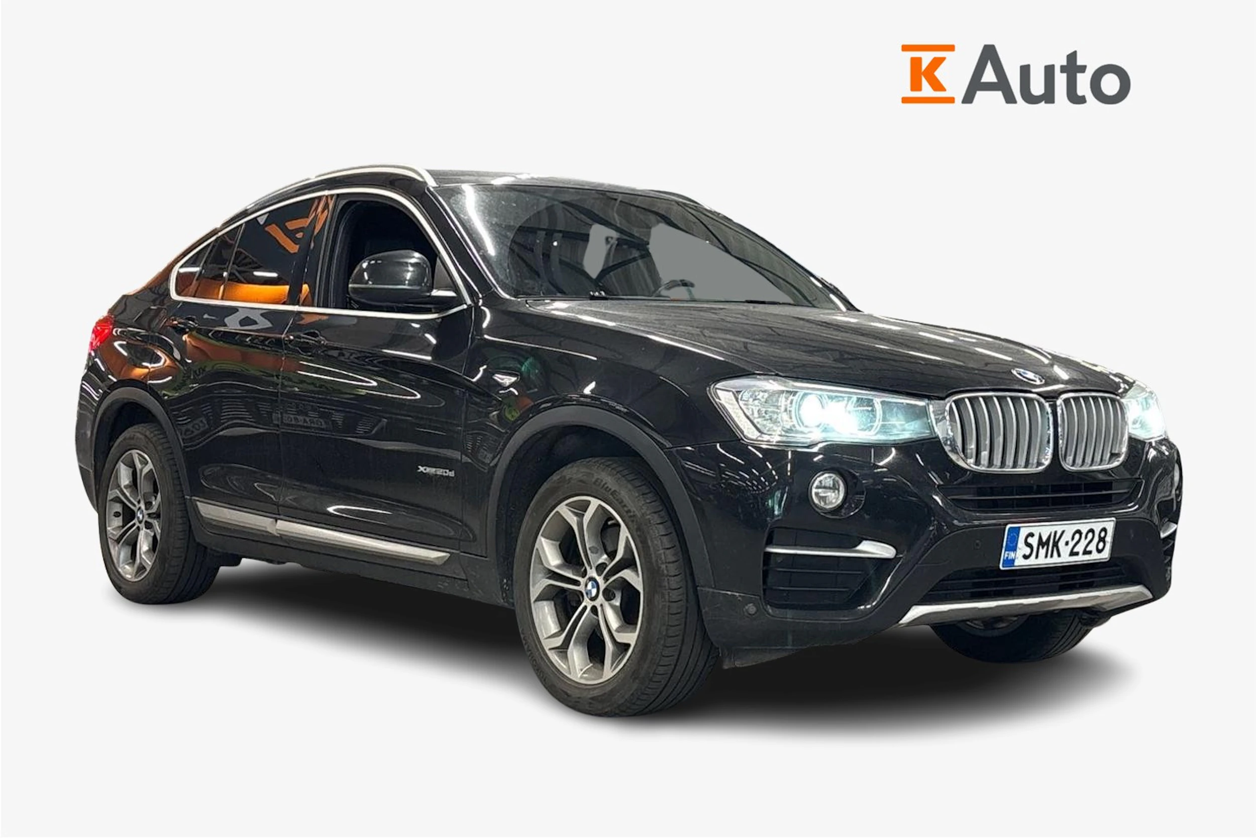 musta BMW X4 2018 kuva 1.