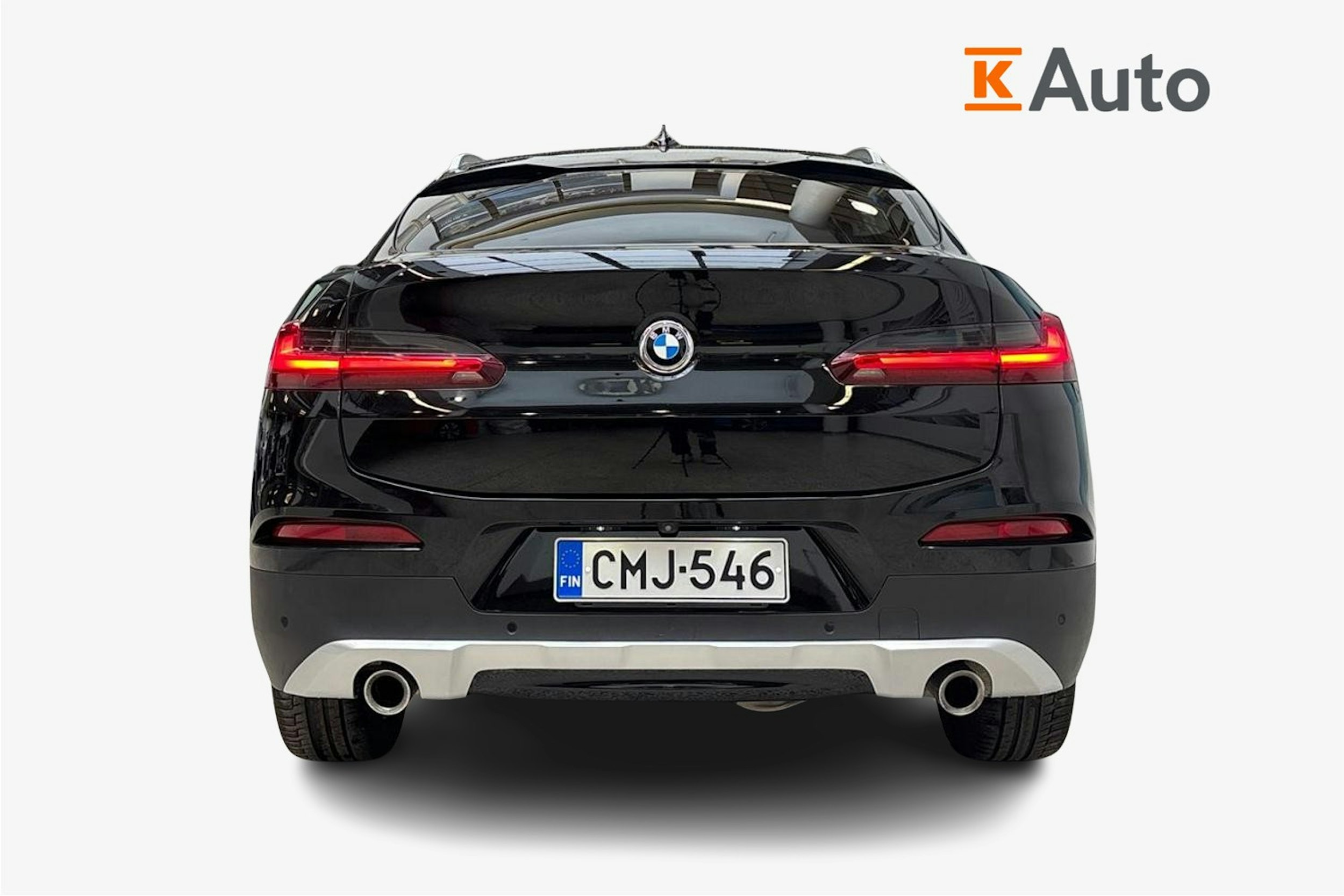 musta BMW X4 2019 kuva 3.