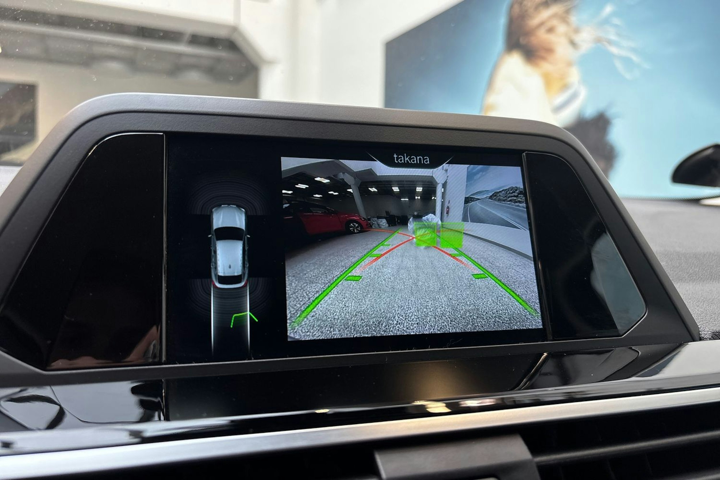 musta BMW X4 2019 kuva 21.