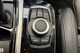 musta BMW X4 2019 kuva 26.