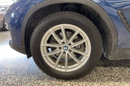 sininen BMW X4 2019 kuva 9.