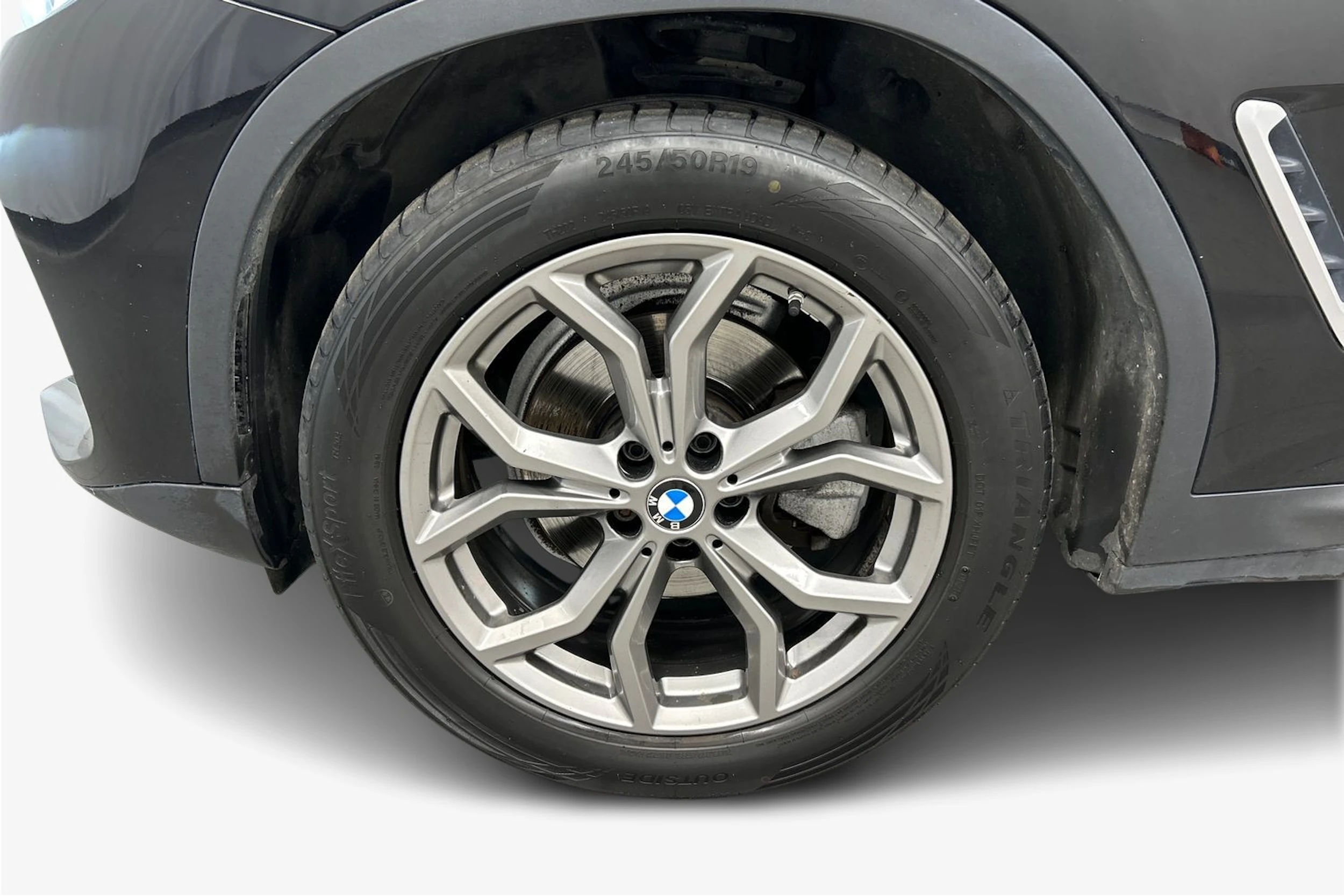 musta BMW X4 2019 kuva 9.