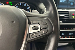 musta BMW X4 2019 kuva 16.
