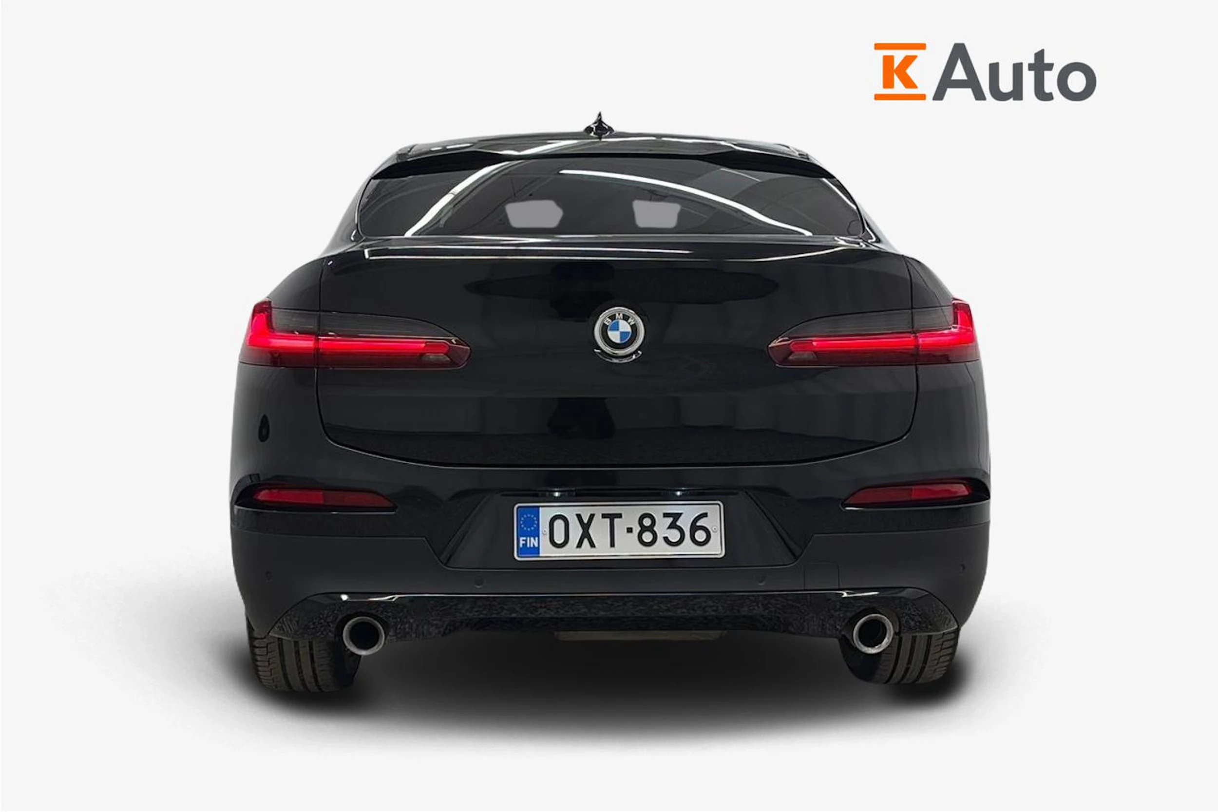 Musta BMW X4 2019 kuva 4.