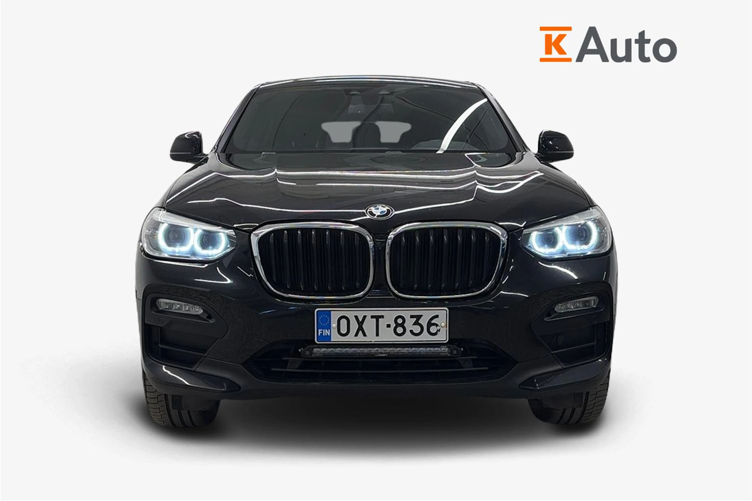 Musta BMW X4 2019 kuva 5.