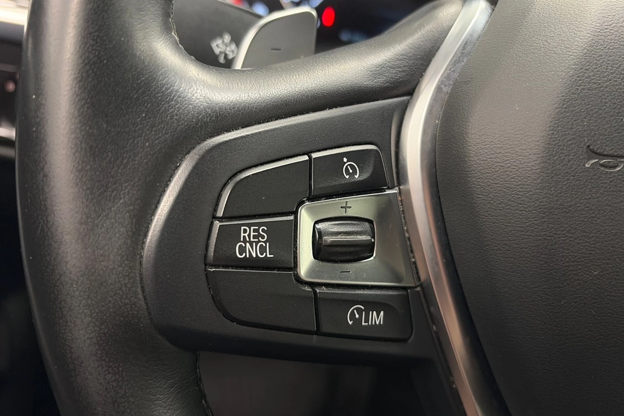 Musta BMW X4 2019 kuva 19.